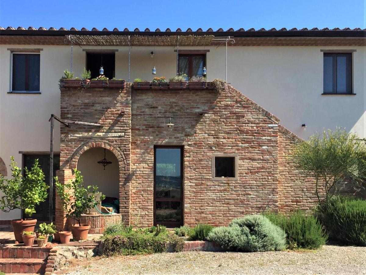 Ferienwohnung Poggio Magginga Terricciola Exterior foto